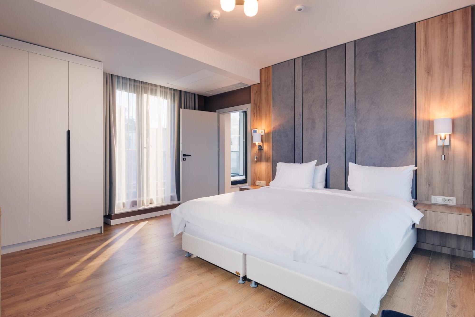 Syndicate Lodging Aparthotel Cluj-Napoca Eksteriør billede