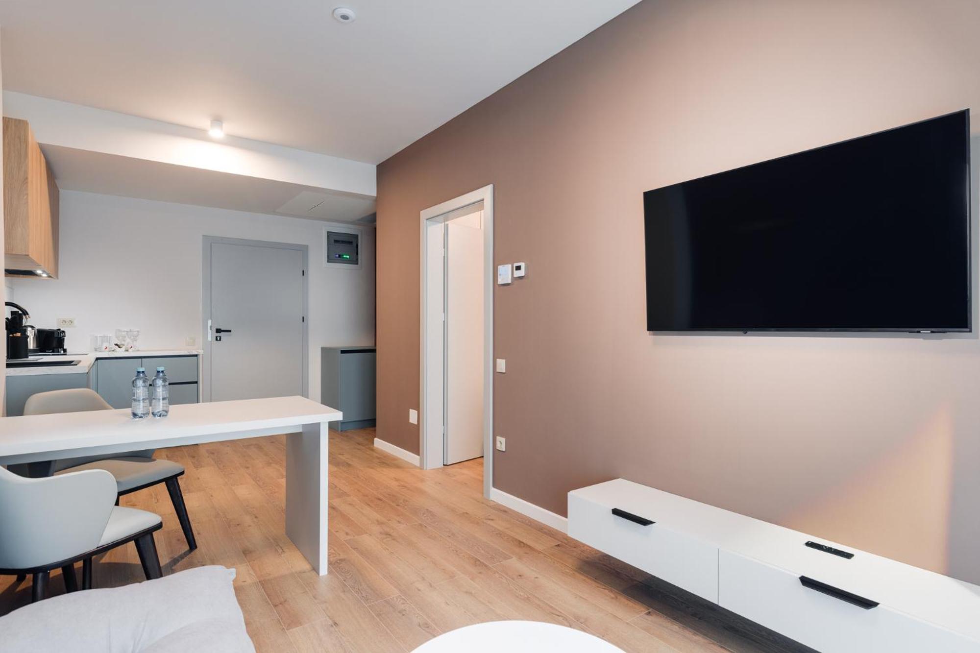 Syndicate Lodging Aparthotel Cluj-Napoca Værelse billede